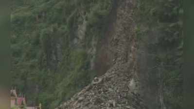 ચંડીગઢ-શિમલા હાઈવે પર લેન્ડસ્લાઇડ, છ ગાડીઓ કાટમાળમાં દબાઈ