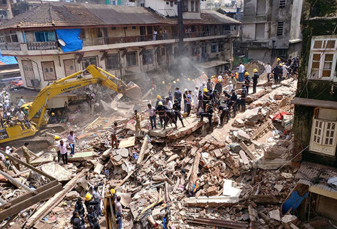 Several dead as building collapses in Mumbai