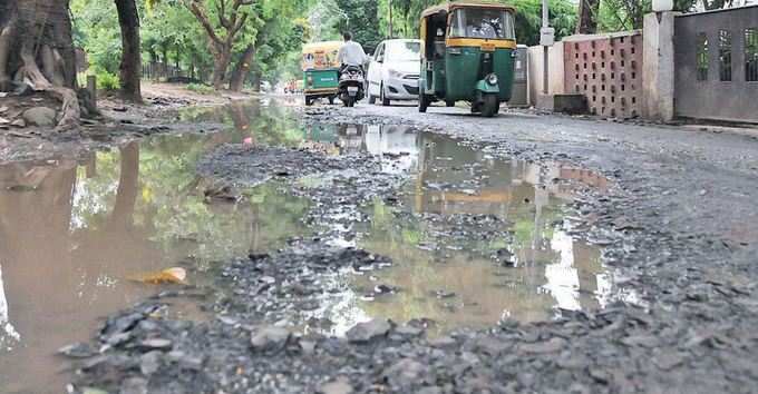 AMC પાસે માંગ્યુ 1.2 લાખનું વળતરઃ