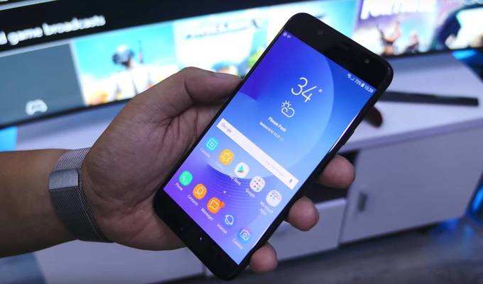 Samsung Galaxy J7+ની કિંમત અને અવેબિલિટી