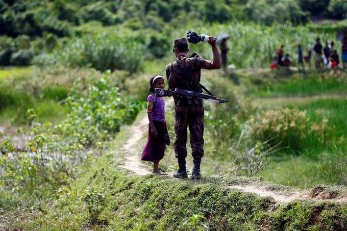 In pics: Escaping the violence in Myanmar