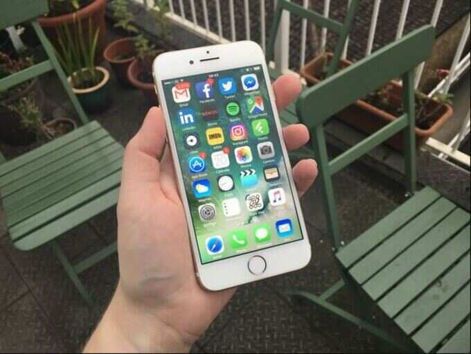 Apple iPhone 7 (32GB)