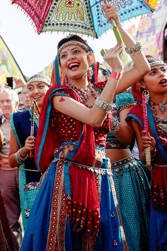 25 Amazing photos from London Diwali Festival