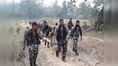 गर्भवती महिलेला खांद्यावरून ६ कि.मी. घेऊन गेले CRPF जवान