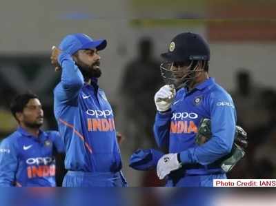 MS Dhoni కెరీర్ ఇప్పుడు కోహ్లీ చేతిలో..! : రైనా