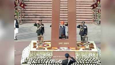 गणतंत्र दिवस पर पहली बार, CDS रावत ने वॉर मेमोरियल पर शहीदों को दी श्रद्धांजलि