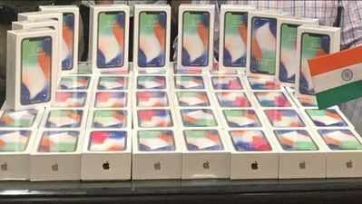 OMG! 1 કે 2 નહીં... 100 iPhone X સાથે અરપોર્ટથી પકડાયો યાત્રી ??