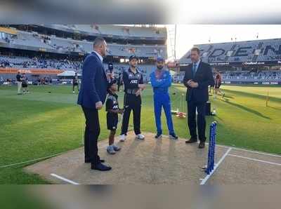 INDvsNZ 2nd T20 Live: প্রজাতন্ত্র দিবসে টগবগে মেজাজে কোহলিরা, টসে জিতে ব্যাটিং নিউ জিল্যান্ডের