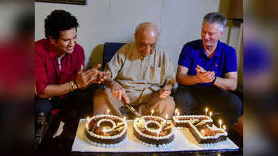 भारत के सबसे उम्रदराज क्रिकेटर वसंत रायजी ने उम्र का शतक पूरा किया, केक लेकर पहुंचे सचिन-स्टीव वॉ