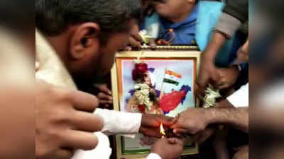 बंगाल: गणतंत्र दिवस पर भारत माता की पूजा से रोका, पुलिस और बीजेपी वर्कर्स के बीच बवाल