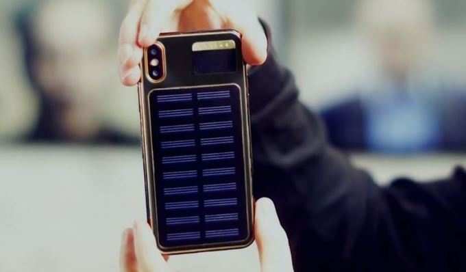 સોલર ચાર્જર સાથે મળશે આ સ્માર્ટફોન
