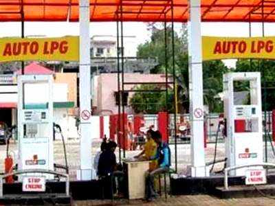 ऑटो बाजार में मांग, LPG गाड़ियों पर GST में कमी करे सरकार