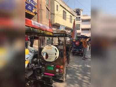 चुनावी रैलियों ने करवाई ई-रिक्शा वालों की चांदी