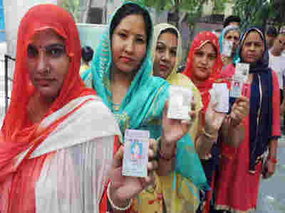 दिल्ली चुनाव 2020: इन चार सीटों पर महिला वोटरों के हाथ में है जीत की चाबी