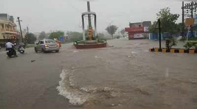 સૌરાષ્ટ્રમાં અનરાધાર વરસાદ, રાજ્યમાં સામાન્યથી ભારે વરસાદની આગાહી