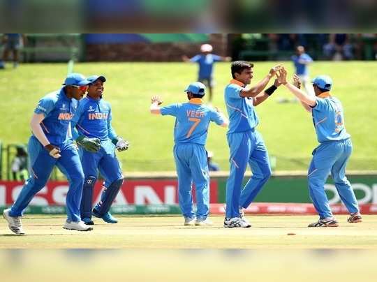 U19 World Cup 2020: অস্ট্রেলিয়াকে ৭৪ রানে হারিয়ে অনূর্ধ্ব ১৯ বিশ্বকাপের সেমিফাইনালে ভারত 