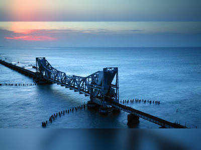 Rameshwaram bridge : சாலை வழி, ரயில் வழி, நீர் வழி - மூன்றையும் இணைக்கும் பாம்பன் பாலம்!