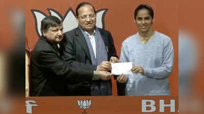बीजेपी से साइना नेहवाल के राजनीतिक करियर का आगाज, आइए जानें उनकी उपलब्धियों के बारे में
