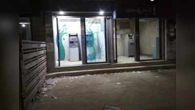 સુરતઃ 10 લાખની લોન ચૂકવવા ATM તોડ્યું, આ રીતે પકડાયા