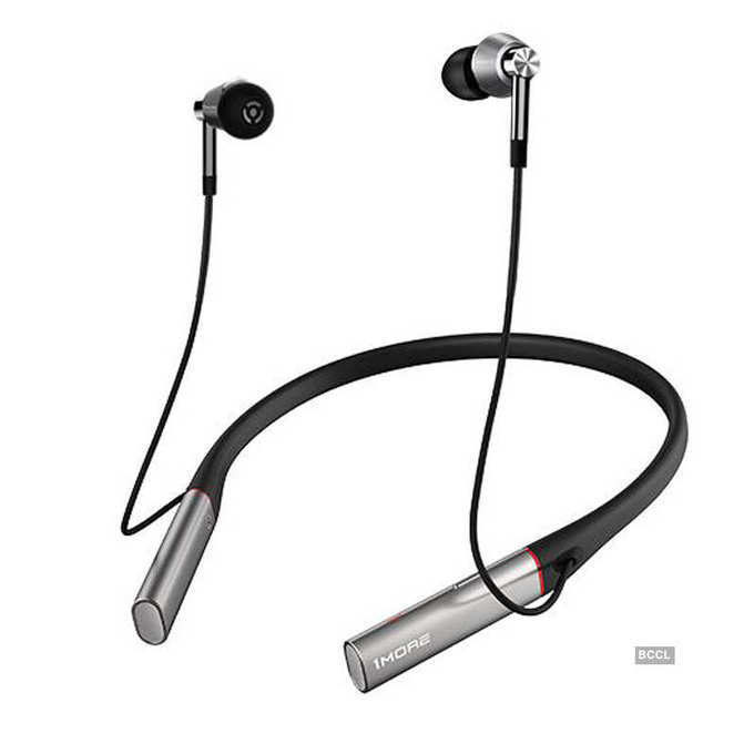 1More triple driver Bluetooth earphone launched
