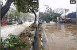 Heavy rain lashes Delhi-NCR