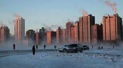 ભયાનક ઠંડીમાં ઠૂંઠવાયું અમેરિકાનું આ શહેર, તસવીરો જોઈ ધ્રુજારી ચઢી જશે
