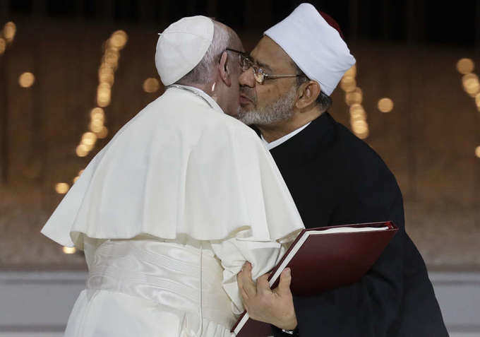 See how Pope Francis and Grand Imam embrace each other