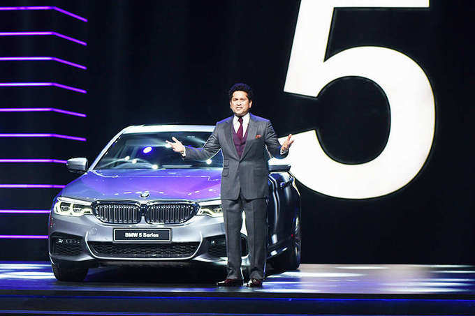 BMW unvelied its all-new 5 Series in India