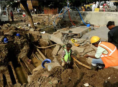 मेट्रोचा असाही ताप, गेल्या ३ वर्षांत २५ जलवाहिन्या फुटल्या