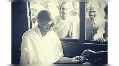 Mahatma Gandhi: ‘గాంధీ స్వాతంత్య్ర పోరాటం ఓ డ్రామా.. మహ్మతుడంటే రక్తం మరుగుతోంది’