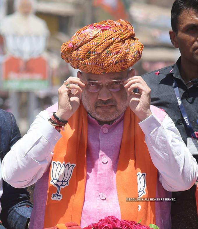 Amit Shah holds roadshow in home state
