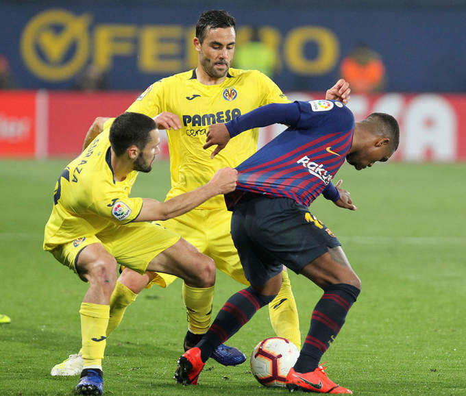 ​Barcelona scores late goals to draw 4-4 with Villarreal