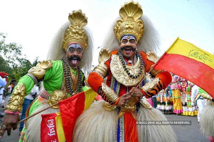 Bengaluru: Mass procession marks the festival of Mahavir Jayanti