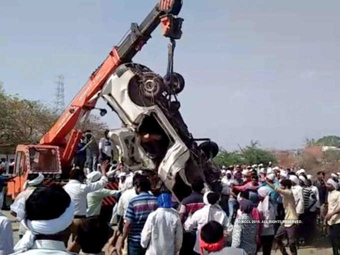 13 killed as truck crushes tempo in Maha’s Buldhana