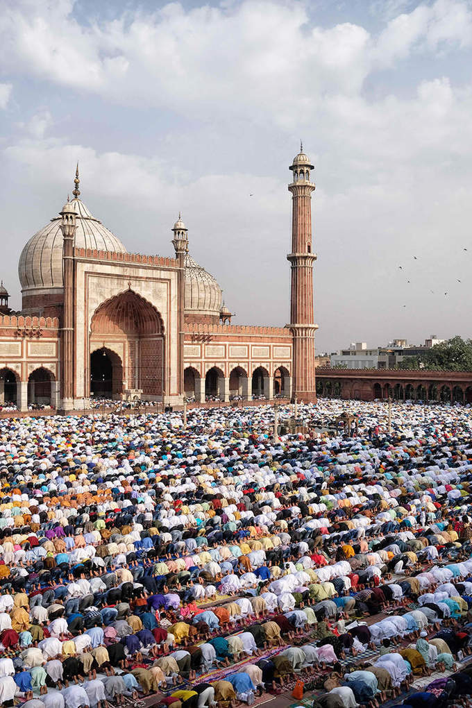 Best celebration pictures of Eid-ul-Fitr from around the world