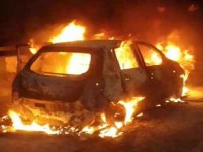 बल्लभगढ़ में घर के बाहर खड़ी कार में लगाई आग