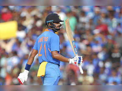 India vs New Zealand 1st ODI: కివీస్ గడ్డపై శతకం బాదిన శ్రేయాస్ అయ్యర్