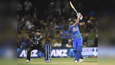 IND vs NZ 1st ODI: శతకం బాదిన శ్రేయాస్ అయ్యర్.. తొలి వన్డేలో కివీస్ టార్గెట్ 348