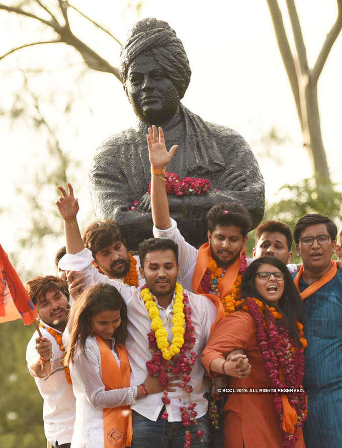 ABVP wins three DUSU posts, NSUI one 