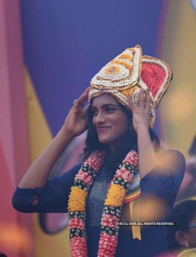 Spectacular pictures from PV Sindhu’s felicitation ceremonies