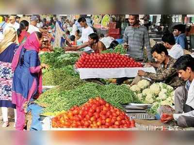 અમદાવાદઃ શાકભાજીના ભાવ આસમાને પહોંચતા ગૃહિણીઓનું બજેટ ખોરવાયું