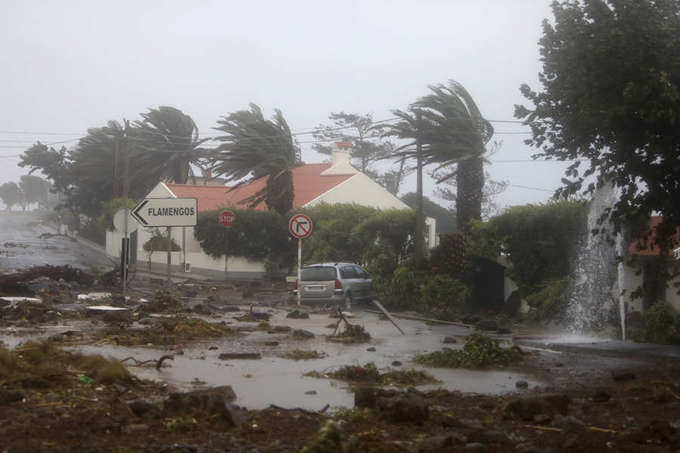 Hurricane Lorenzo batters mid-Atlantic Azores Islands