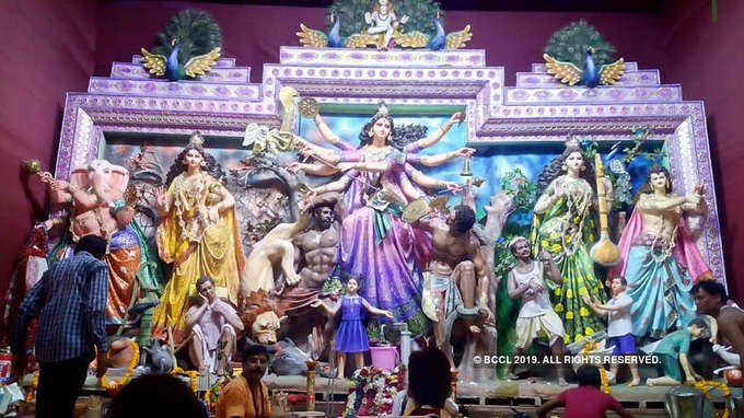 Mesmerising pictures from Durga Puja celebrations across India 