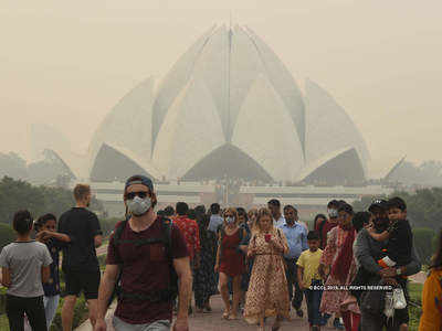 In pics: Delhi turns into a ‘Gas Chamber’ as air pollution hits record high 