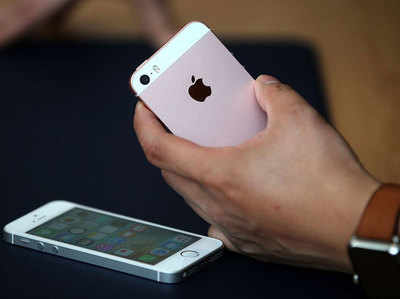 Apple पर 200 करोड़ का जुर्माना, जानबूझकर स्लो किए थे पुराने iPhone