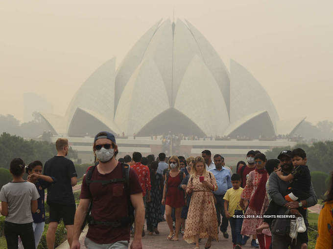 In pics: Delhi turns into a ‘Gas Chamber’ as air pollution hits record high