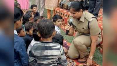 અહીં બાળકોને જણાવે છે પોલીસ દીદી- કોણ કરી રહ્યું છે ગંદી બાત?