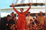 Uddhav Thackeray takes oath as Maharashtra CM