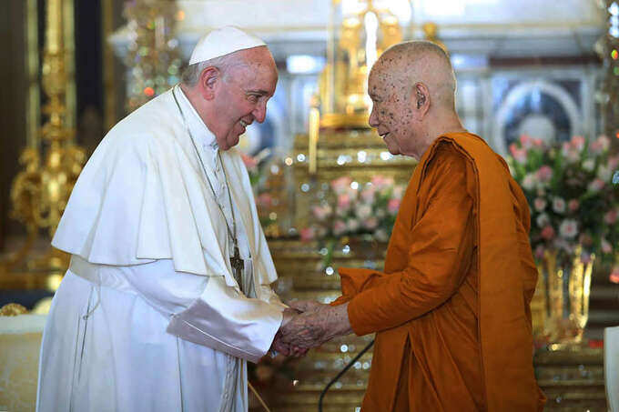 Pope Francis visits Thailand