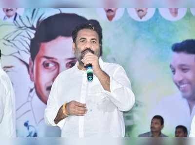 పాట పాడిన వైసీపీ ఎమ్మెల్యే.. అదరగొట్టేశారు